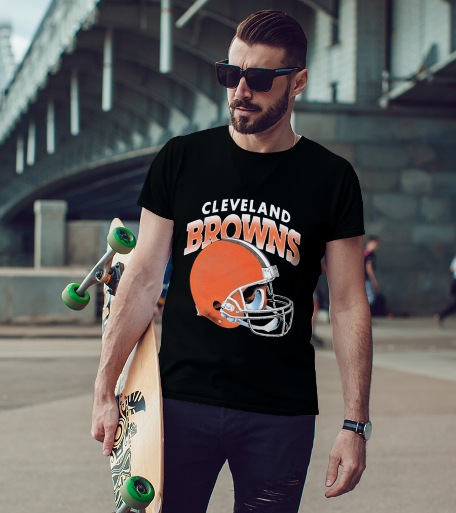 Cleveland Browns Helmet Logo Gradient T-Shirt