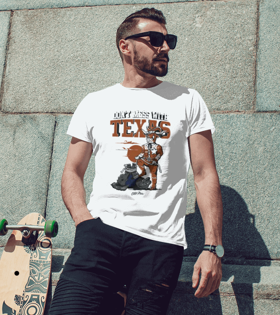 Don’t Mess With Texas Football Cowboy Stomping An Opponent T-Shirt