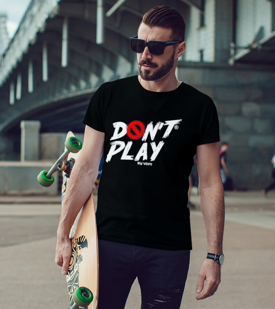 Martins Vincent Otse Don't Play VDM Red Circle T-Shirt
