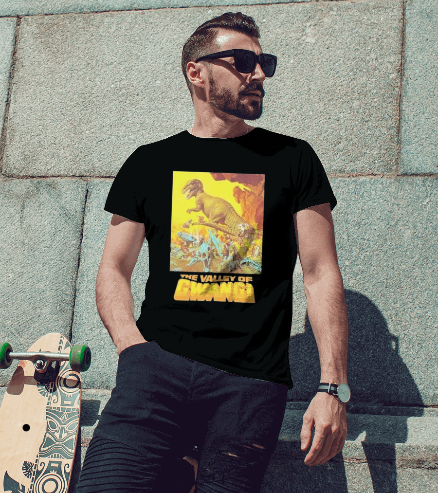 The Valley Of Gwangi Dinosaur Adventure Scene T-Shirt