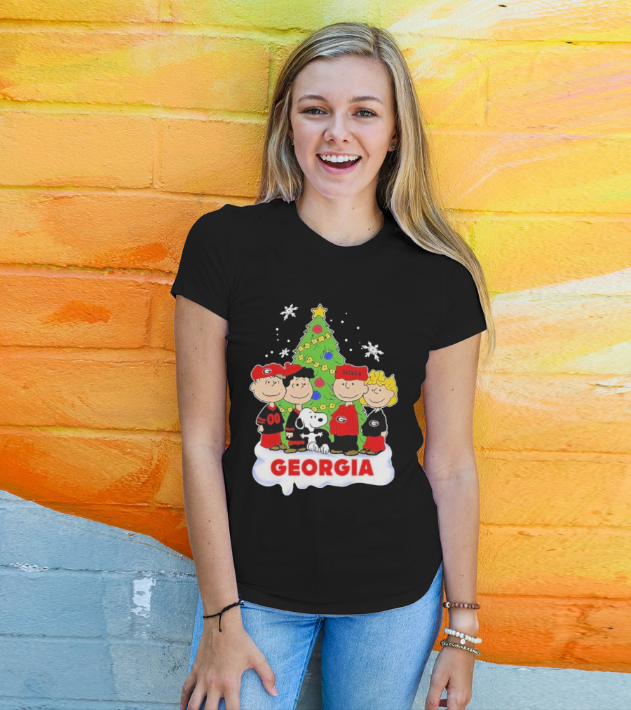 Georgia Bulldogs Snoopy And Friends Christmas T-Shirt