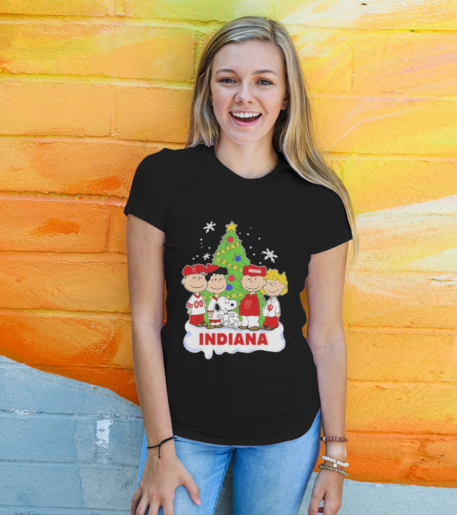 Indiana Hoosiers Snoopy Peanuts Christmas Tree Charlie Brown Lucy Linus T-Shirt