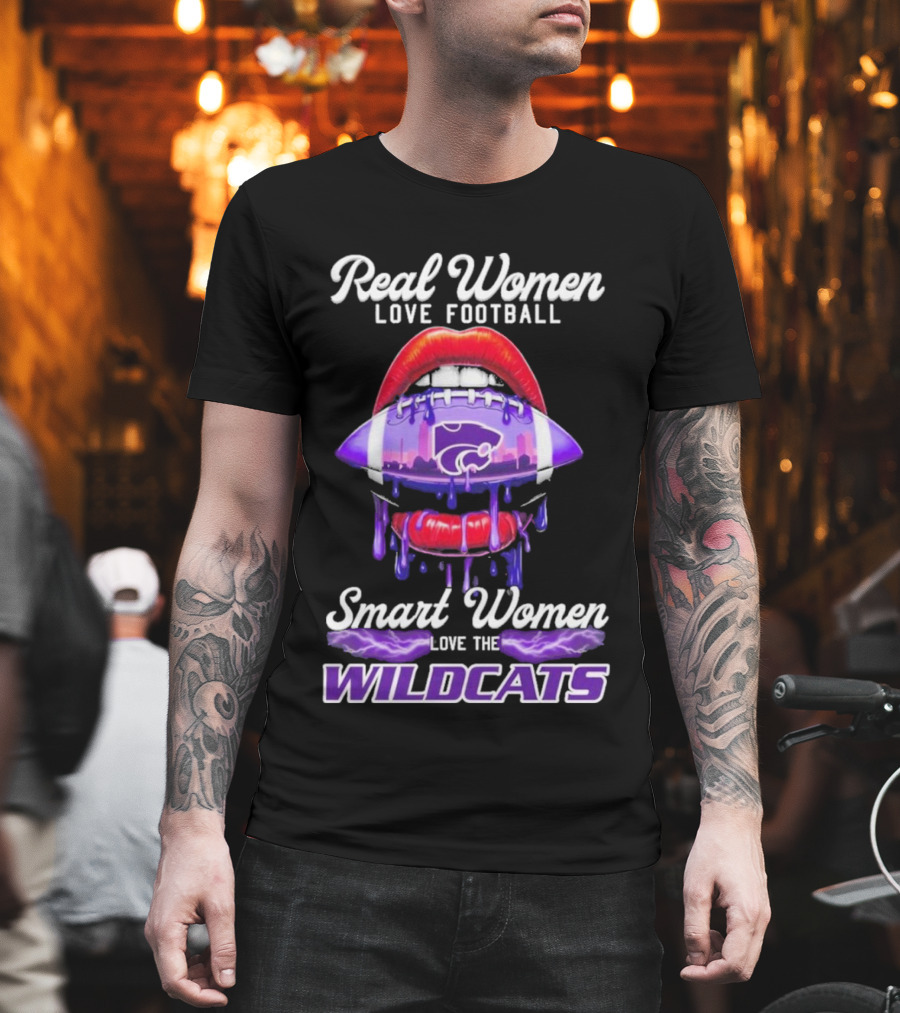 Real Women Love Football Smart Women Love the Wildcats Kansas State Lips T-Shirt