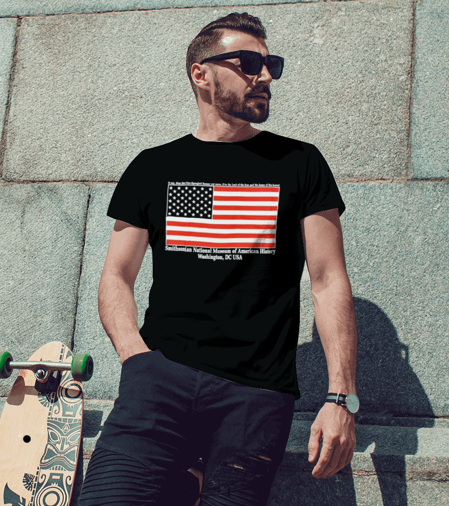 Smithsonian National Museum Of American History American Flag Washington DC USA T-Shirt
