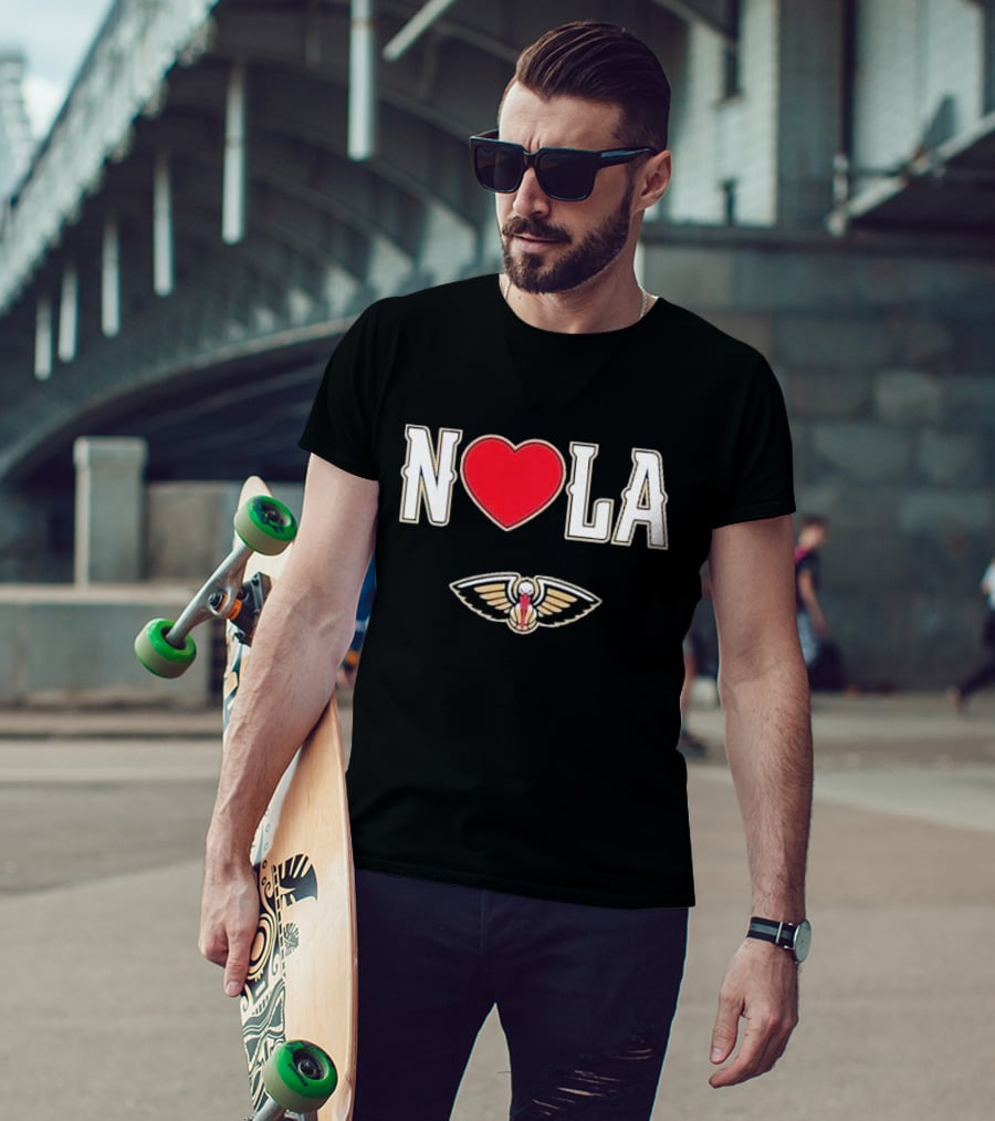 New Orleans Pelicans Heart NOLA Love With Pelicans T-Shirt