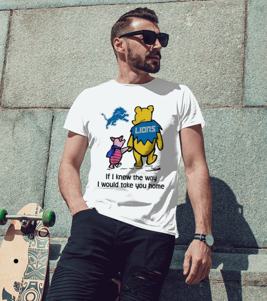 Detroit Lions Winnie The Pooh Piglet Walking Holding Hands T-Shirt