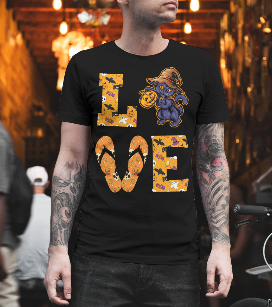 Love Halloween Cat with Witch Hat and Pumpkin T-Shirt