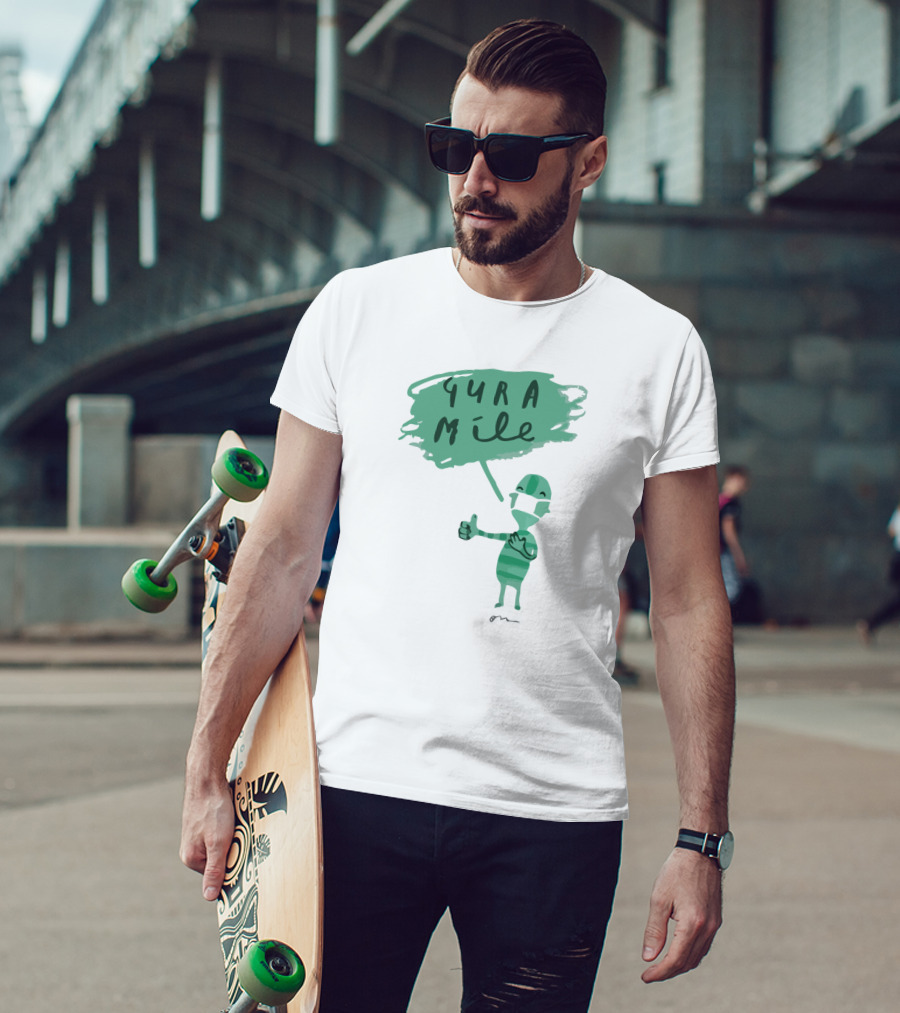 Gura Míle Green Cartoon Figure Thumbs Up T-Shirt