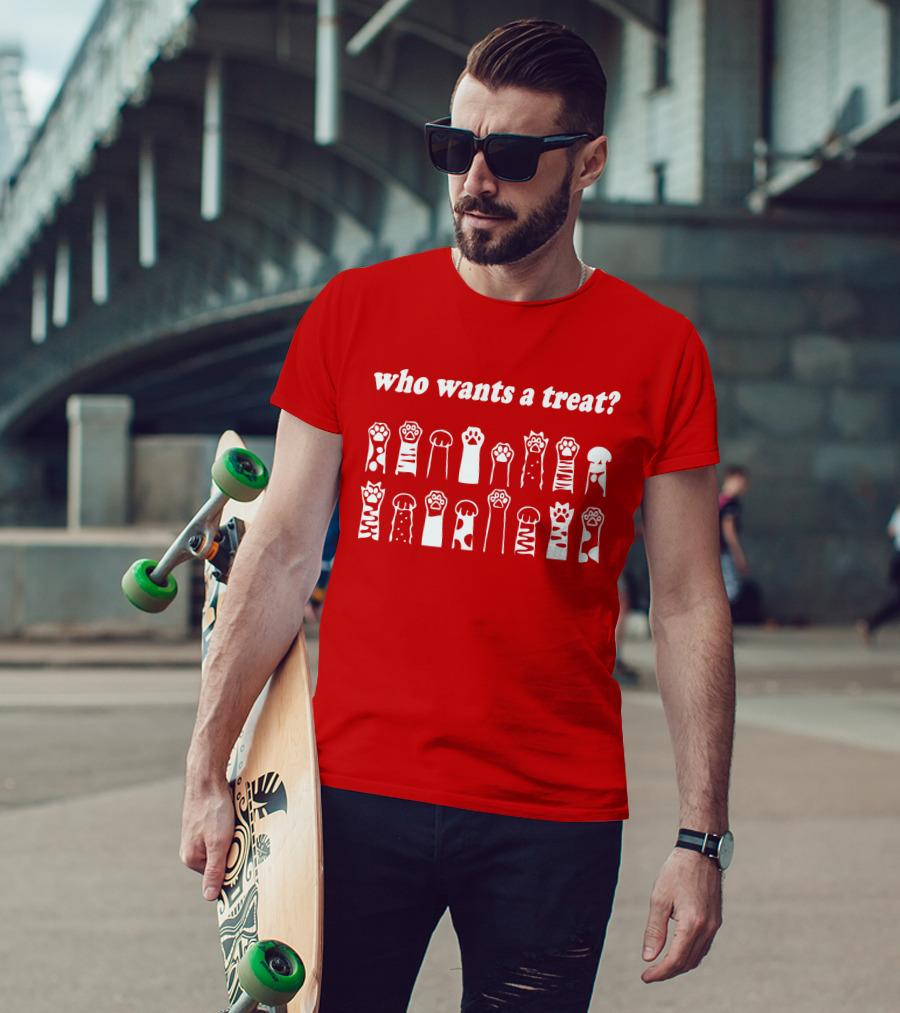 Who Wants A Treat Paws Up Animal Lovers T-Shirt