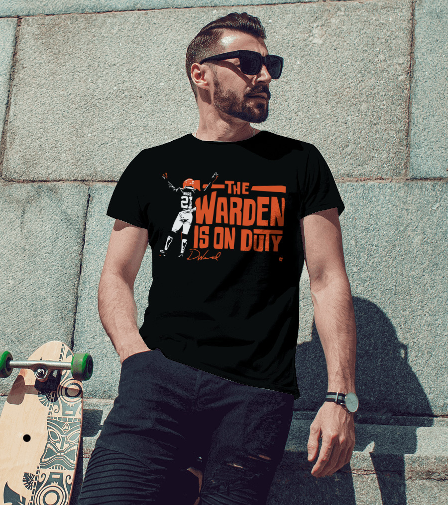 The Warden Denzel Ward Is On Duty 21 Signature Football T-Shirt
