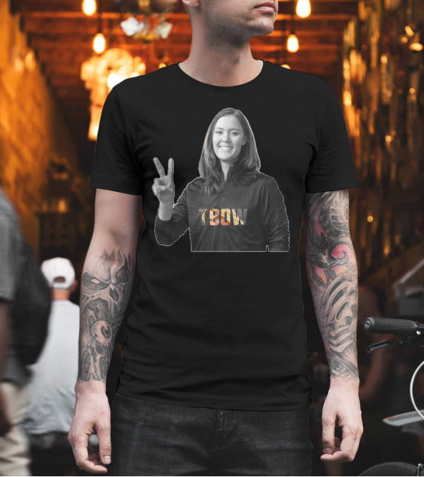 TBOW Peace Sign Gesture T-Shirt TBOW Peace Sign Gesture T-Shirt