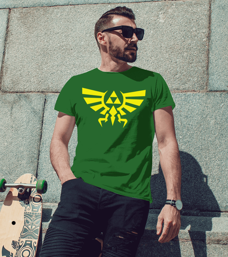 Triforce Hylian Crest And Cargo Shorts T-Shirt