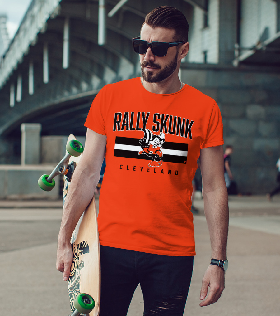 Cleveland Rally Skunk Football Character Sporting Orange Helmets T-Shirt
