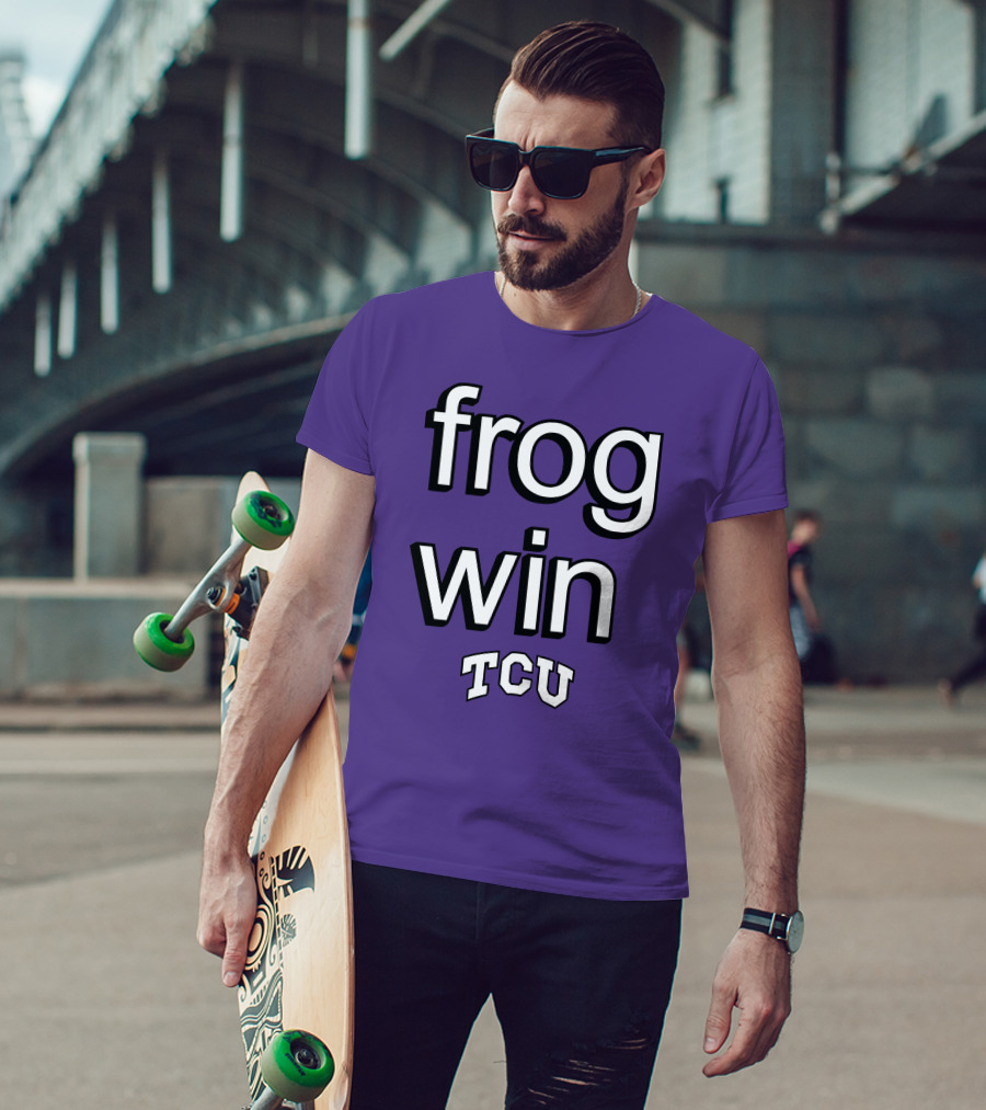 Frog Win TCU Football T-Shirt