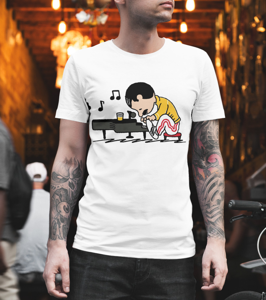 Freddie Mercury Peanuts Style Piano Playing Music Notes T-Shirt