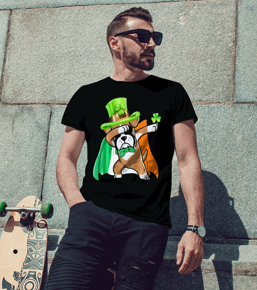 Lucky Boxer Dabbing With Irish Flag And Shamrock Hat T-Shirt