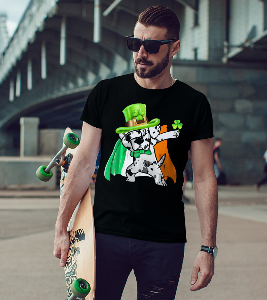 Dabbing Great Dane Irish Flag Shamrock Hat Cape T-Shirt