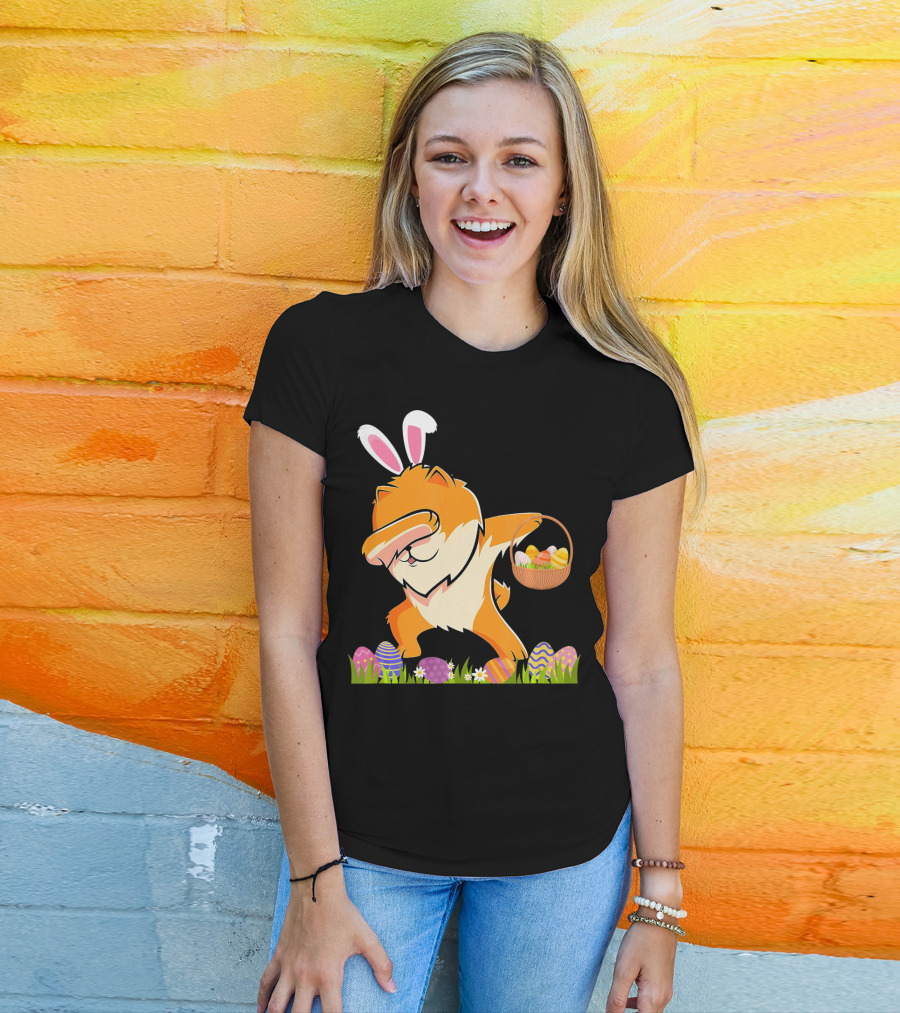 Funny Pomeranian Dabbing Easter Bunny With Eggs And Basket T-Shirt