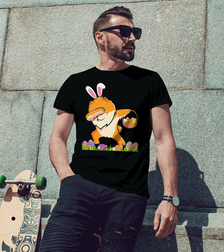 Funny Pomeranian Dabbing Easter Bunny With Eggs And Basket T-Shirt