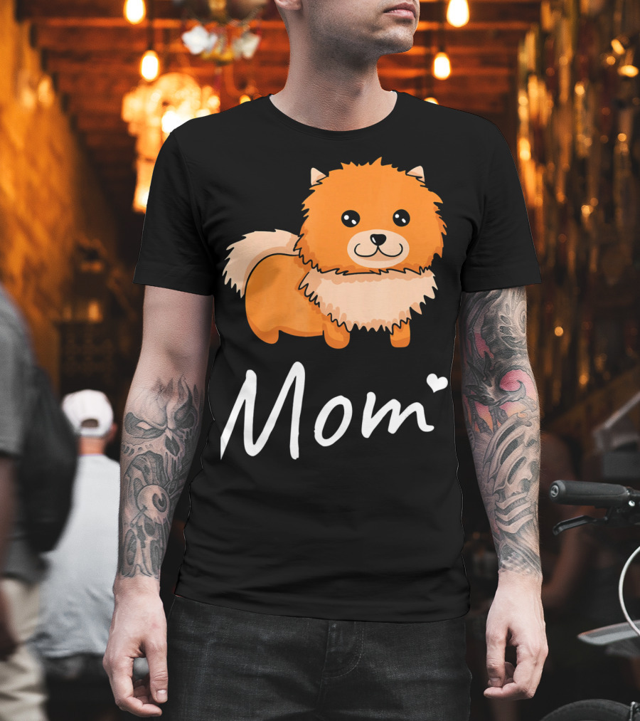 Pomeranian Mom I Love Dogs Dog Moms T-Shirt