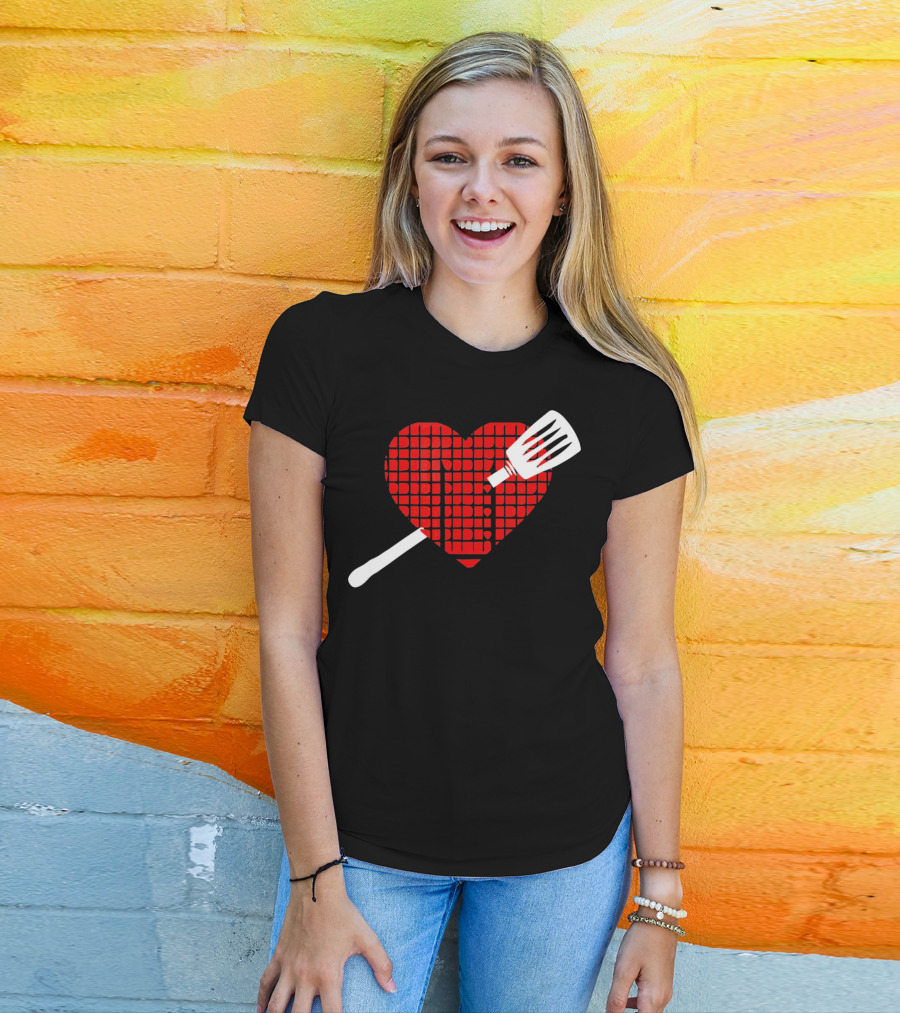 Funny BBQ Grilling Valentine's Day Heart With Spatula T-Shirt
