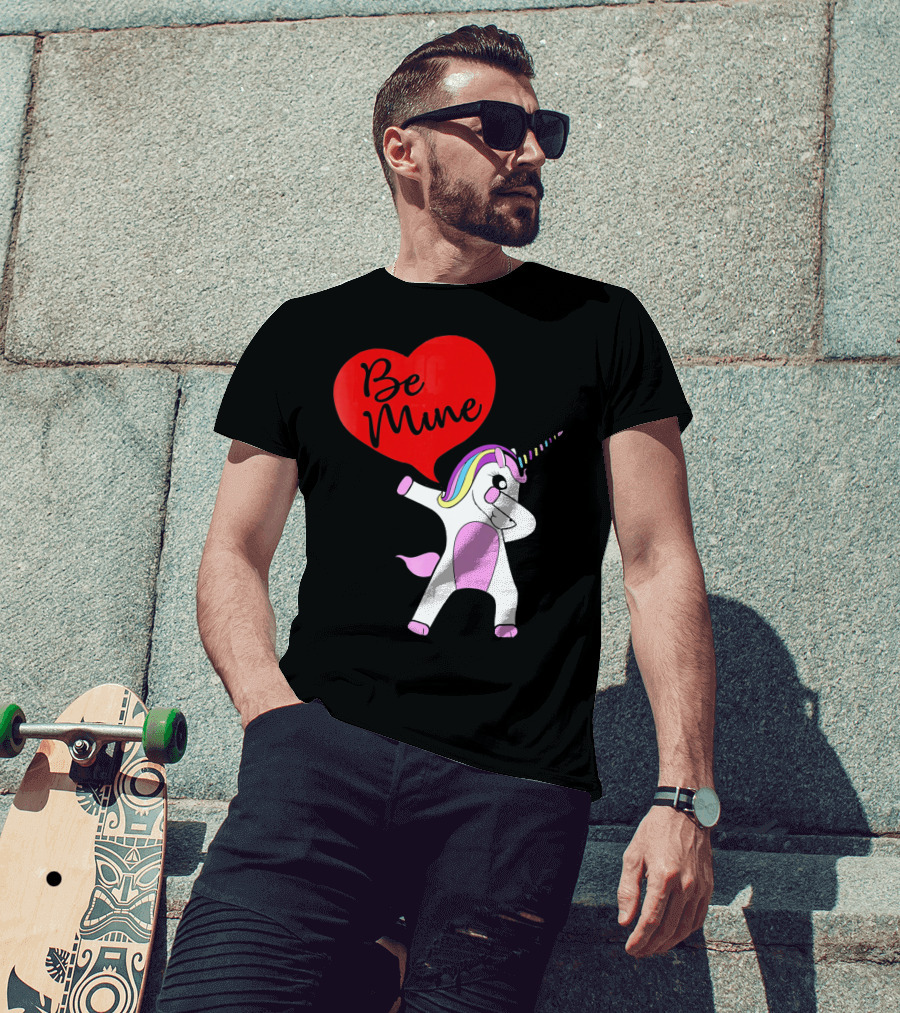 FUNNY DABBING PONY Be Mine Valentines T-Shirt