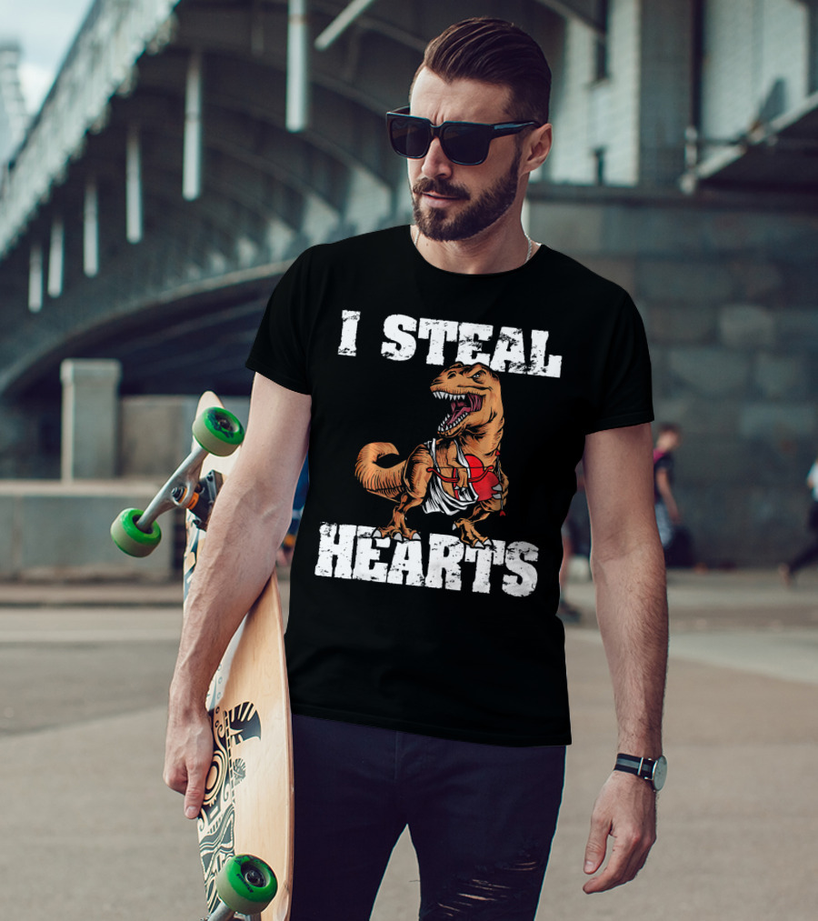 I Steal Hearts Funny Valentine Dinosaur Valentin T-Shirt