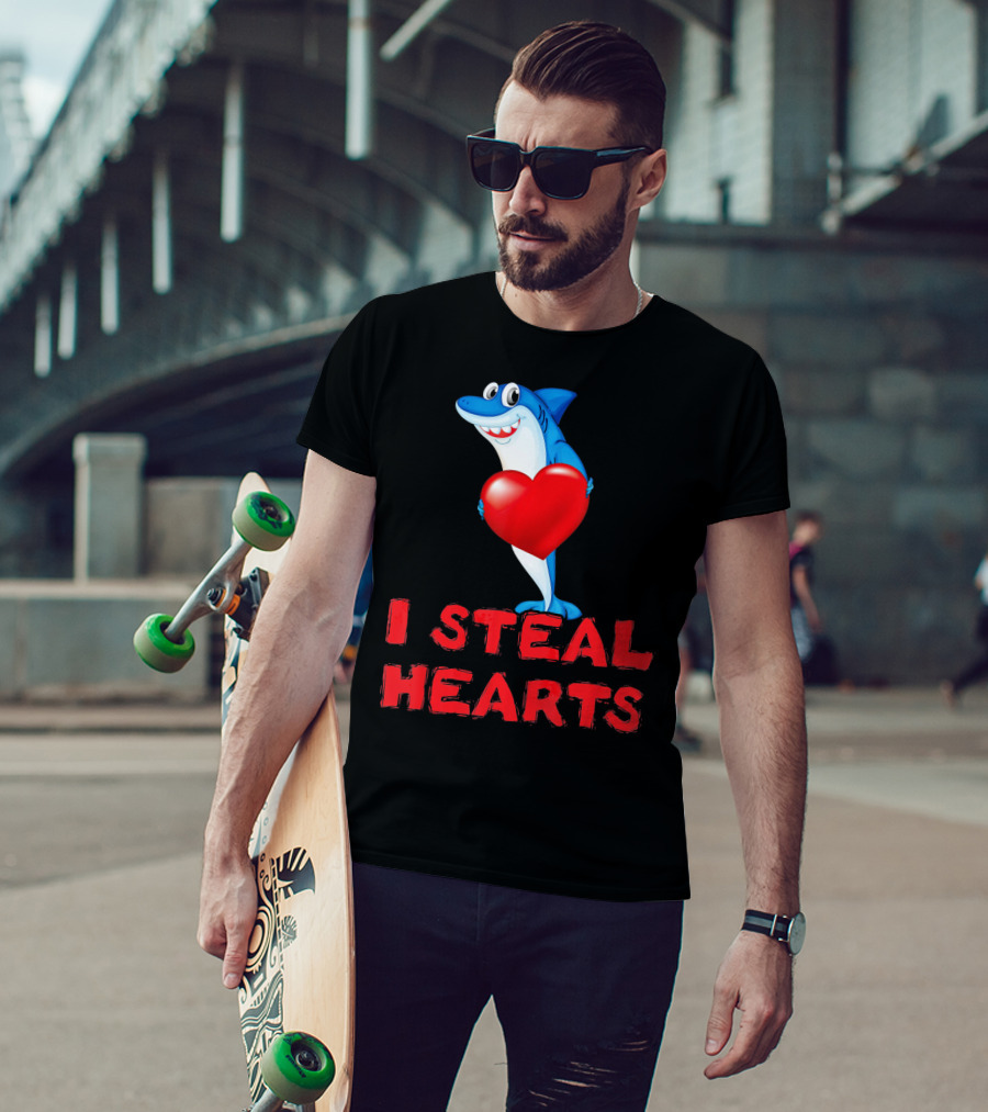 I Steal Hearts Shark Funny Valentines Day T-Shirt