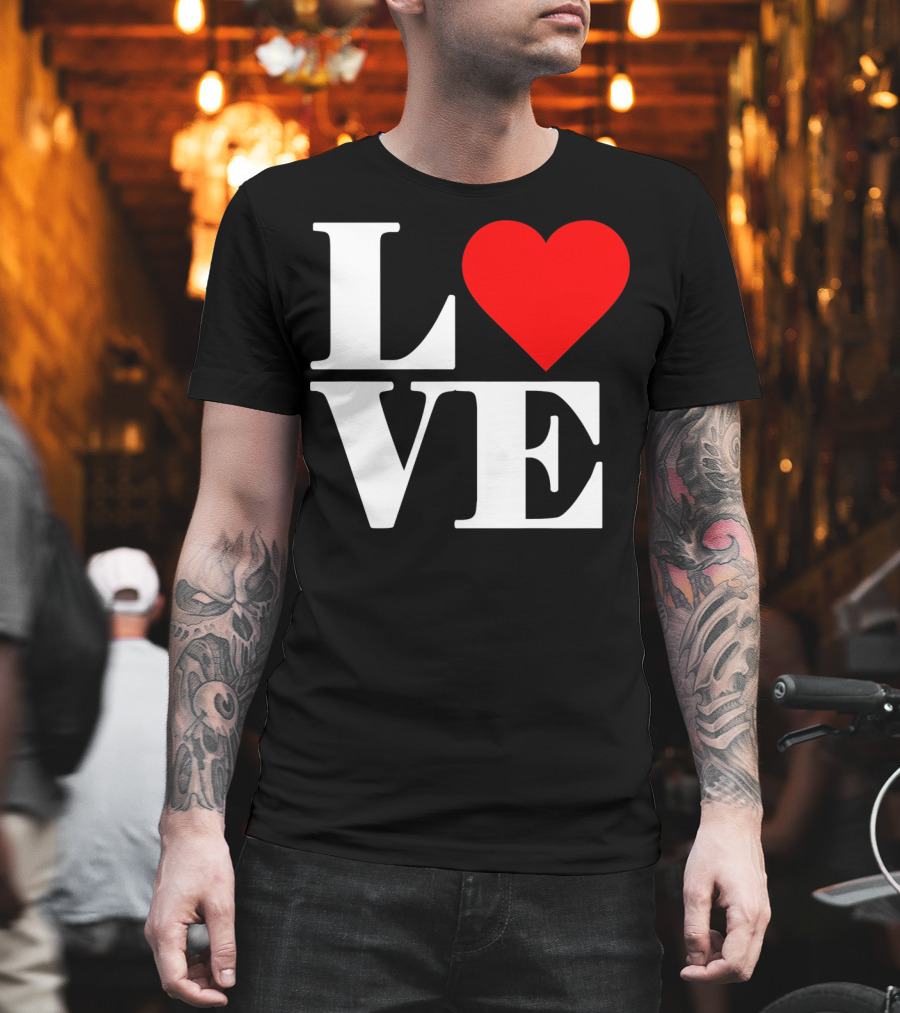 LOVE Heart Valentine's Day Iconic Romantic T-Shirt