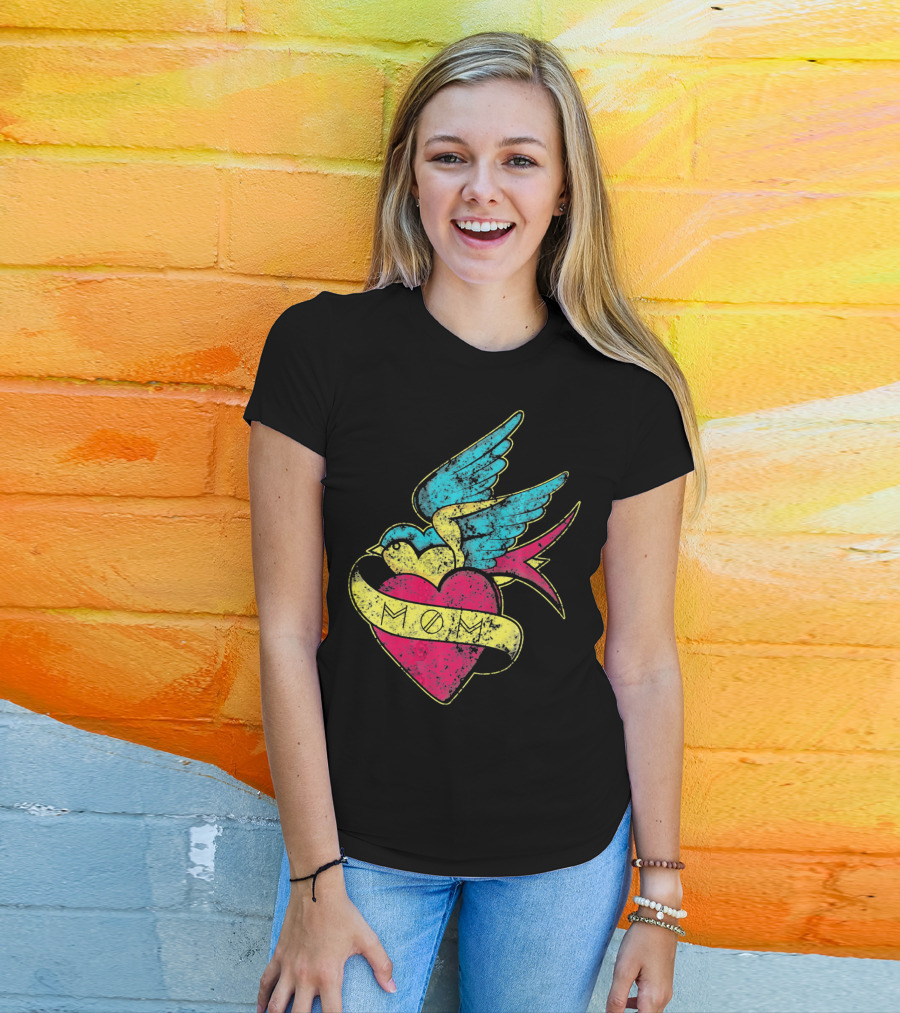 Mom Heart With Blue Bird Vintage Tattoo Valentines T-Shirt
