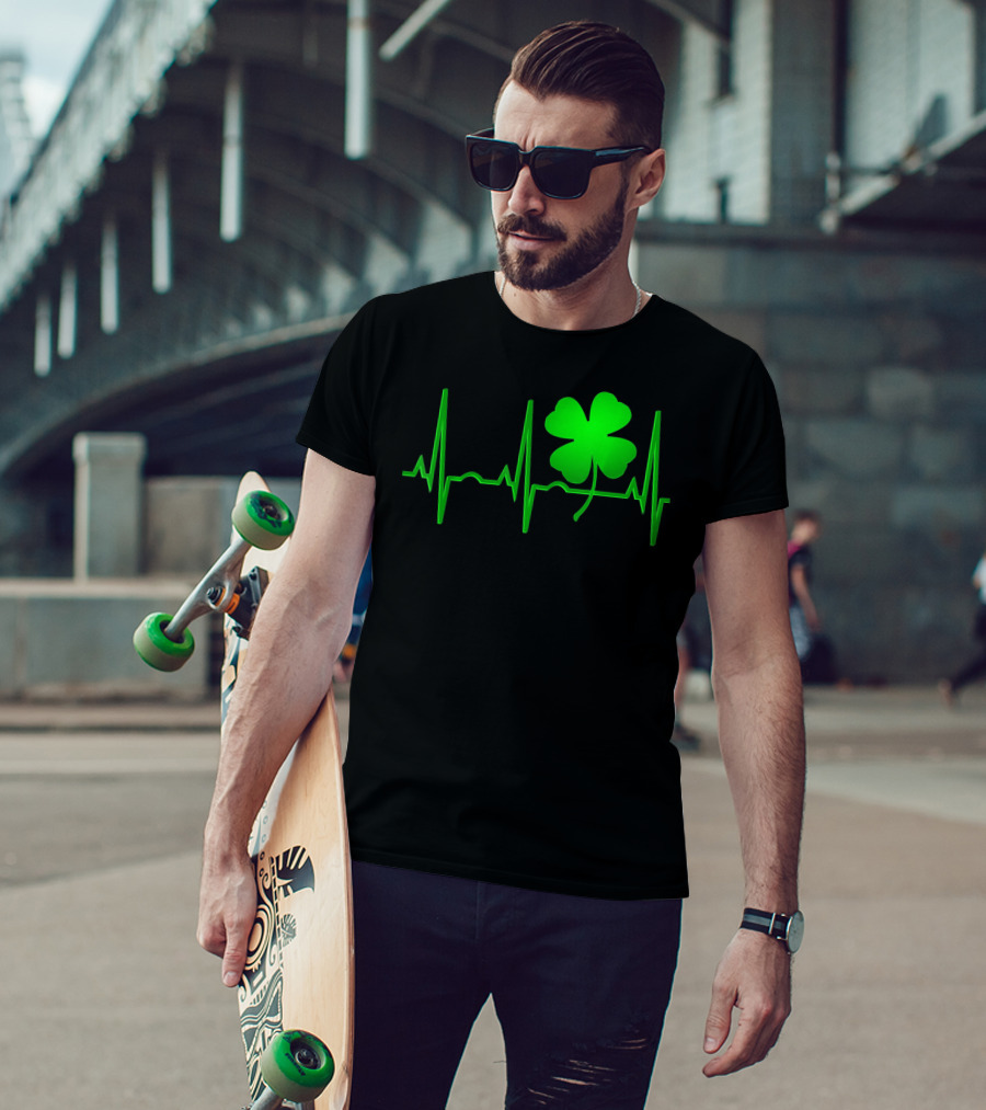 St Patricks Day Irish Shamrock Heartbeat EKG T-Shirt