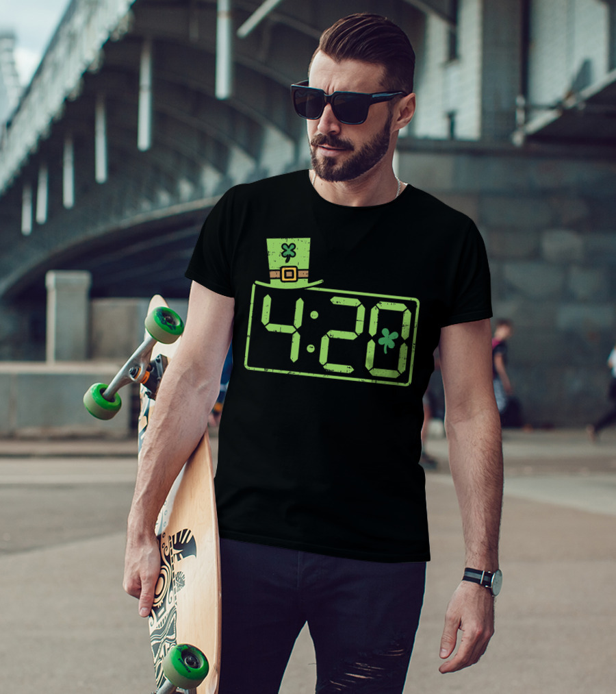 St Patricks Day 420 Clock With Leprechaun Hat And Shamrock T-Shirt