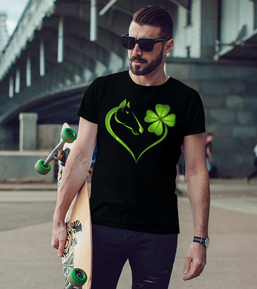 Horse Lucky Clover Heart Shape St. Patrick's Day T-Shirt