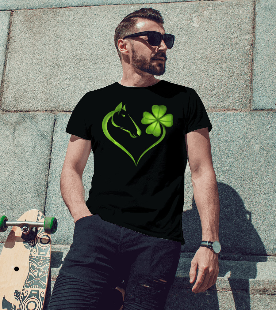 Horse Lucky Clover Heart Shape St. Patrick's Day T-Shirt