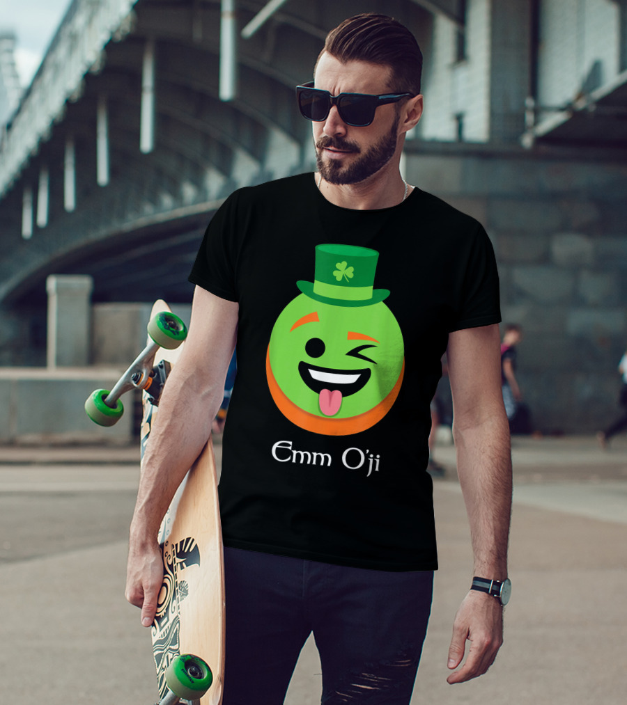Emm O'ji Happy Saint Patricks Day Emoji Irish Fun T-Shirt