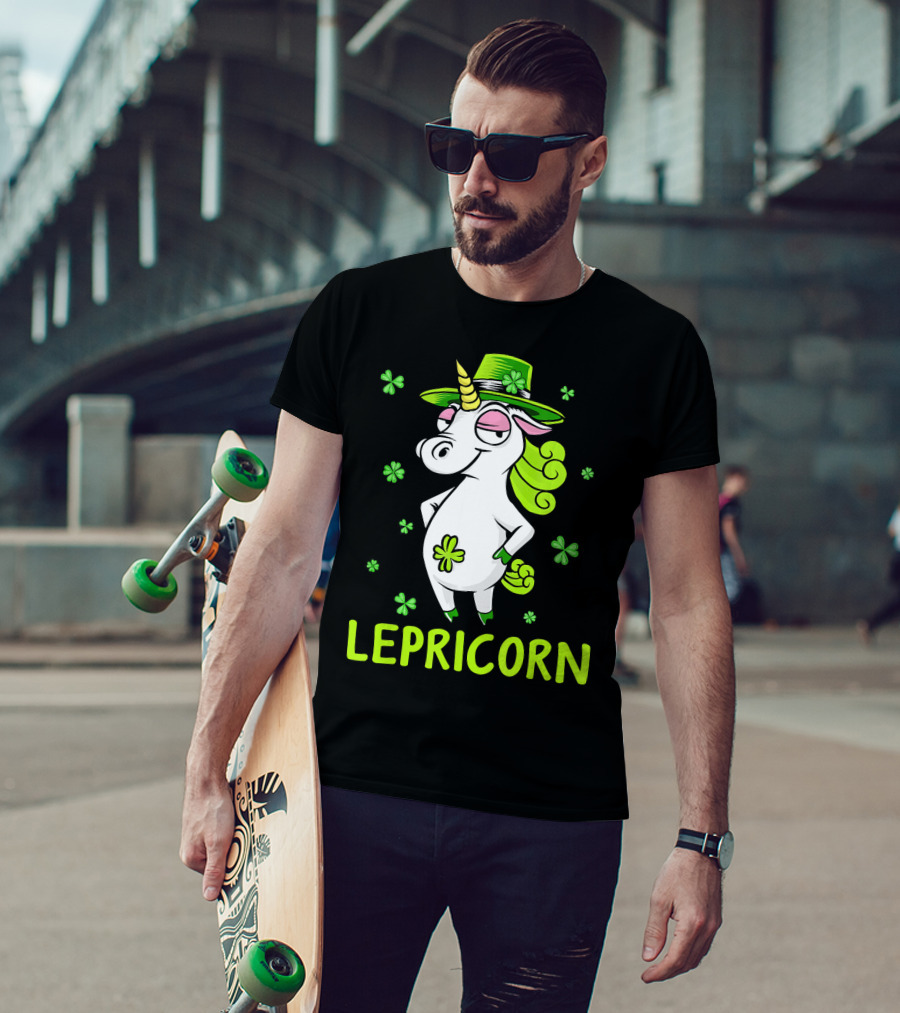 Lepricorn Leprechaun Unicorn St Pat Clover Hat T-Shirt