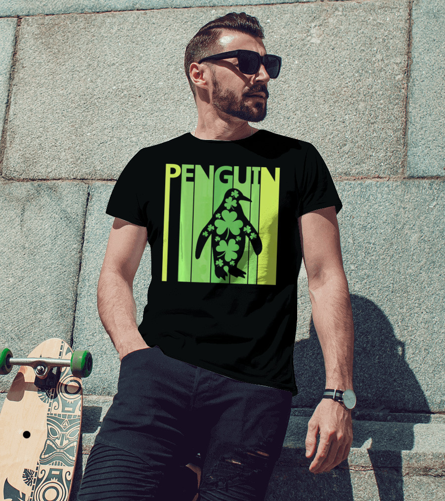 Lucky Penguin St Patricks Day Clover Penguin T-Shirt