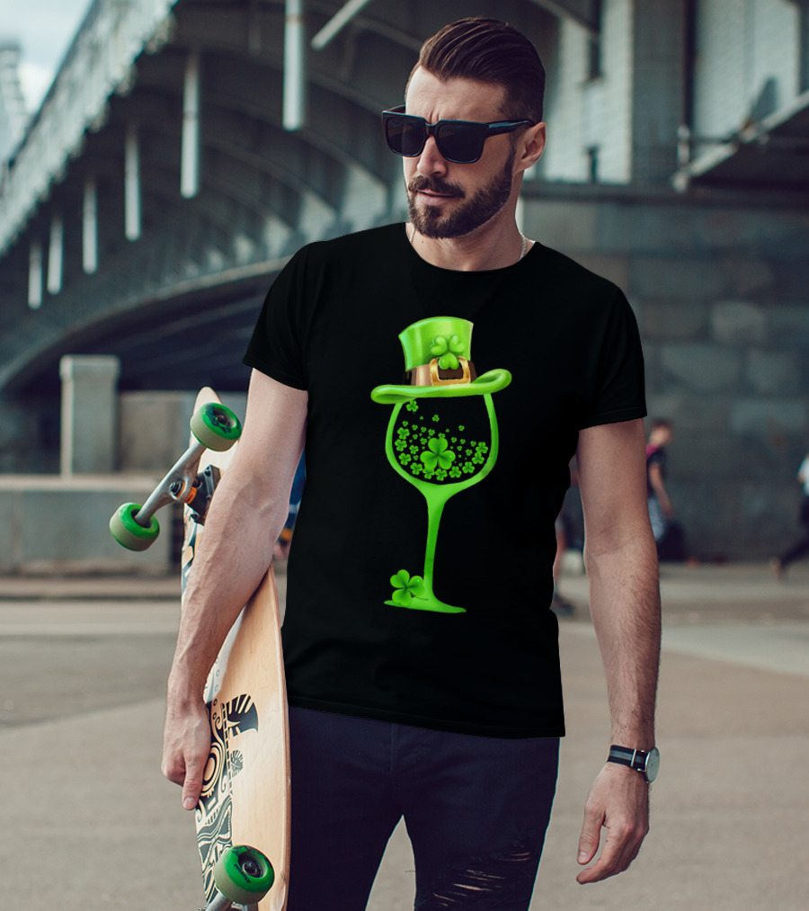 Shamrock Wine Glass With Green Top Hat For St Patricks T-Shirt