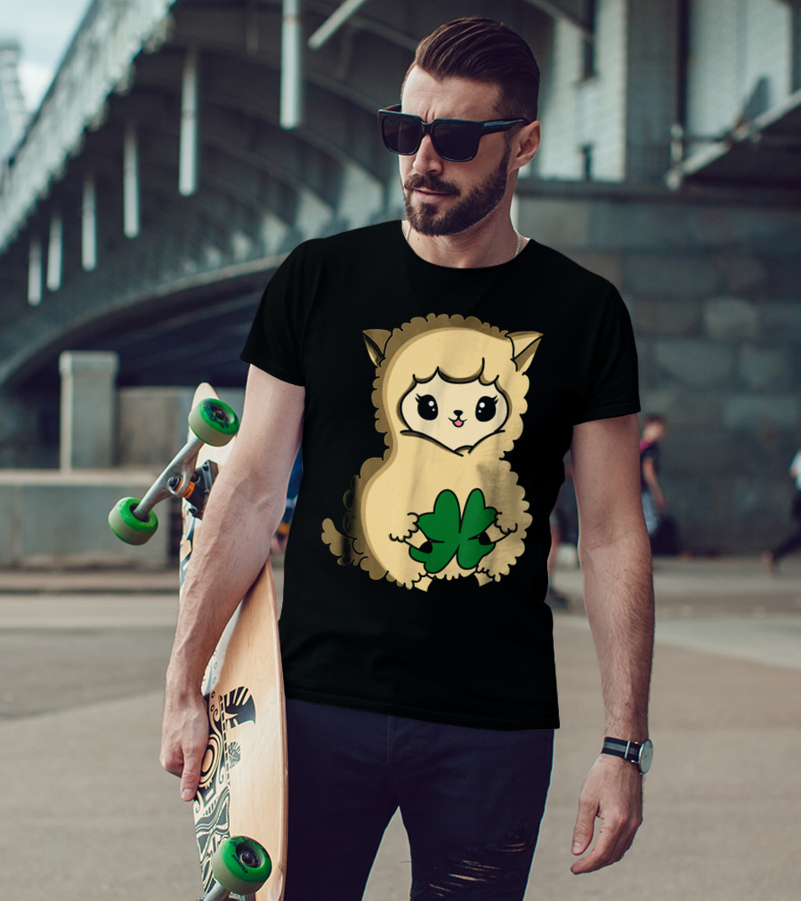 Cute Funny Irish Clover Llama For St. Patrick's Day T-Shirt