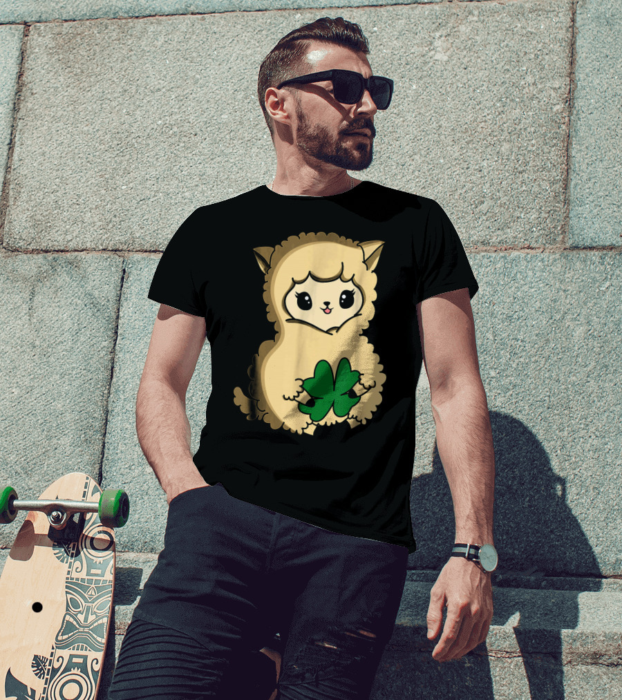 Cute Funny Irish Clover Llama For St. Patrick's Day T-Shirt