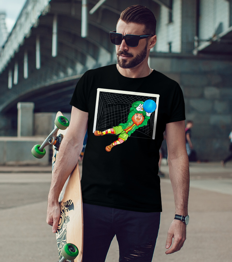 Football Soccer Keeper Leprechaun St Patrick's Goal Save T-Shirt