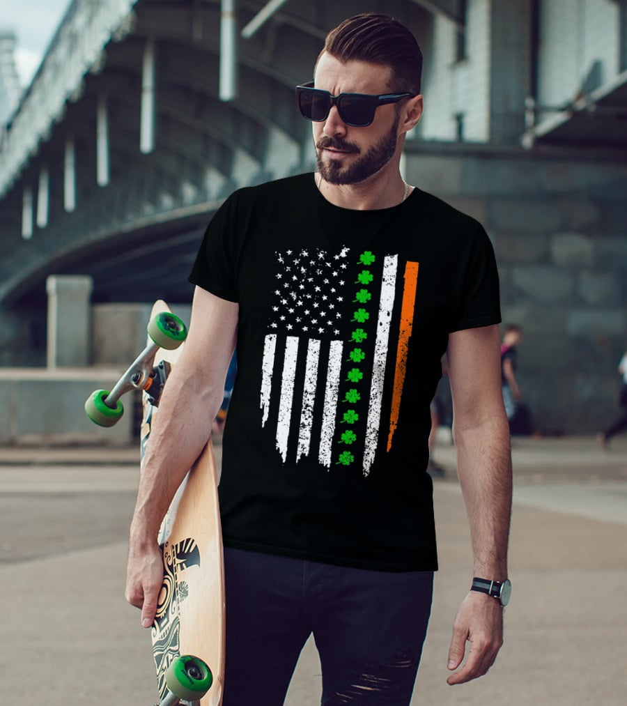 Retro Vintage Irish American Flag With Shamrocks T-Shirt
