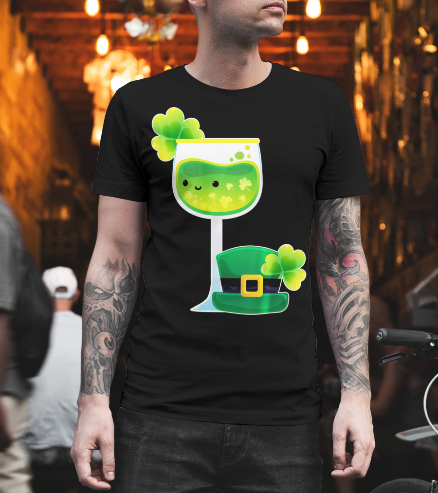 Saint Patrick's Day Green Shamrock Wine Glass With Leprechaun Hat T-Shirt