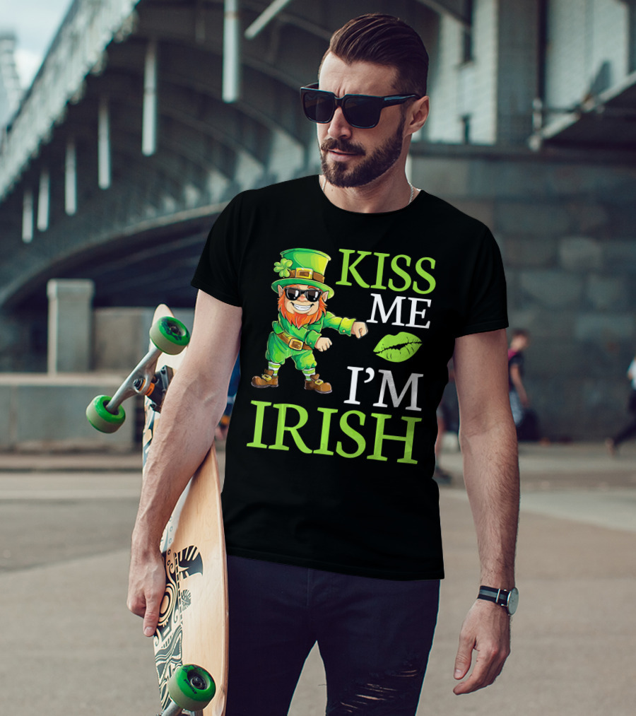 Kiss Me I'm Irish Cool Leprechaun Flossing T-Shirt