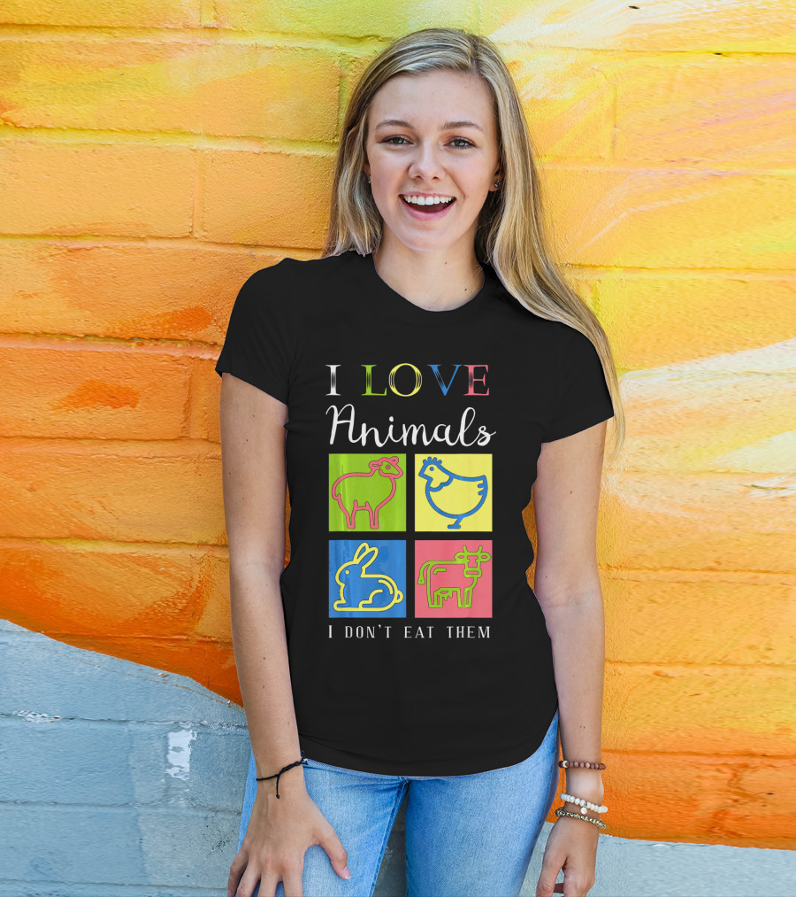I Love Animals I Don't Eat Them Sheep Chicken Rabbit Cow Funny Veg T-Shirt