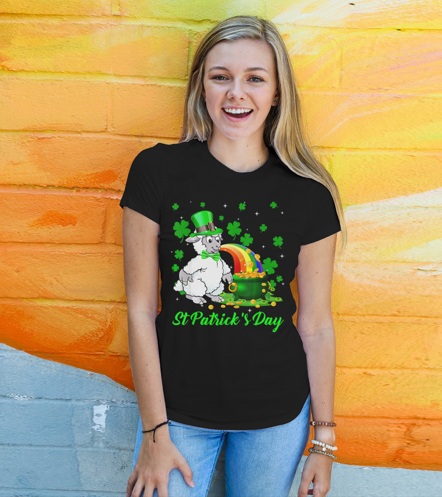 St Patrick's Day Leprechaun Sheep Shamrock Rainbow Pot Of Gold T-Shirt
