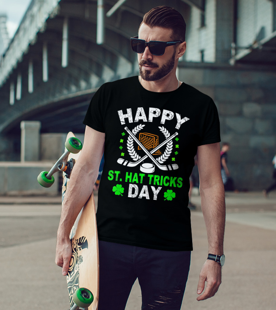 Happy St. Hat Tricks Day Hockey St. Patrick's Day Shamrocks And Sticks T-Shirt