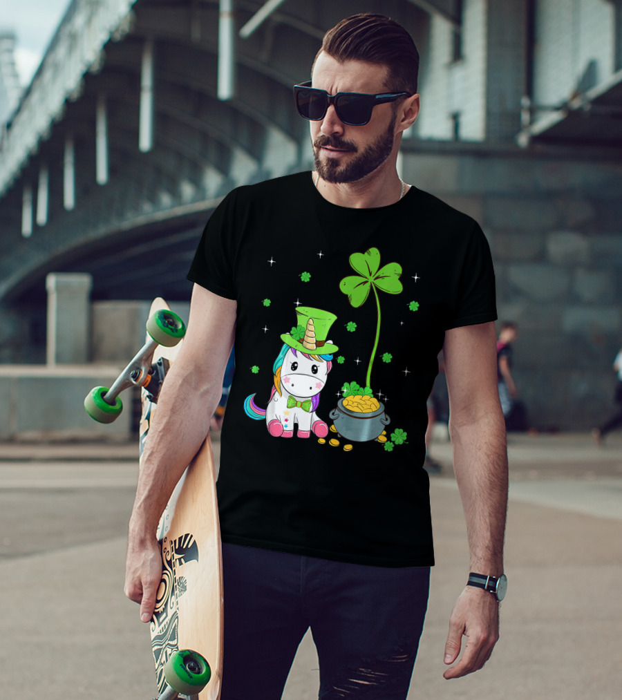 Shamrock Leprechaun Unicorn St Patricks Pot Of Gold T-Shirt