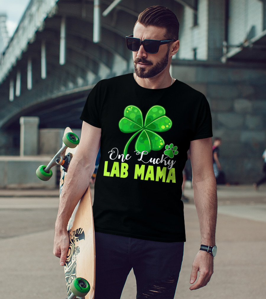One Lucky Lab Mama Shamrock Paw Prints T-Shirt