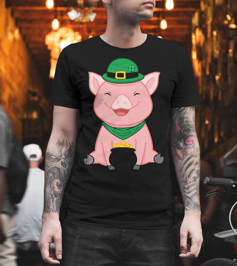 Cute Pig St. Patrick's Day Hat and Gold Pot T-Shirt